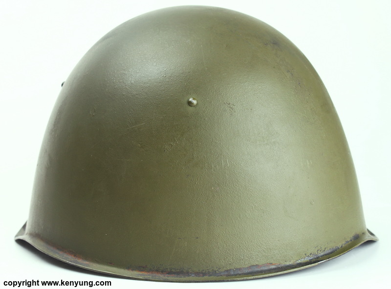 广州资深收藏家藏品51--二战苏联ssh39钢盔(库存品)